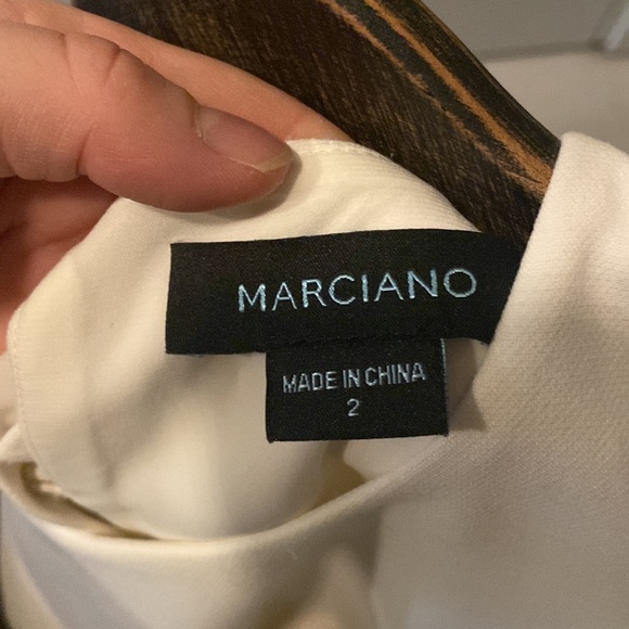 Gorgeous Ivory ***Marciano*** Formal Jump Suit Size 2 As Good As New!!! - Picture 10 of 12